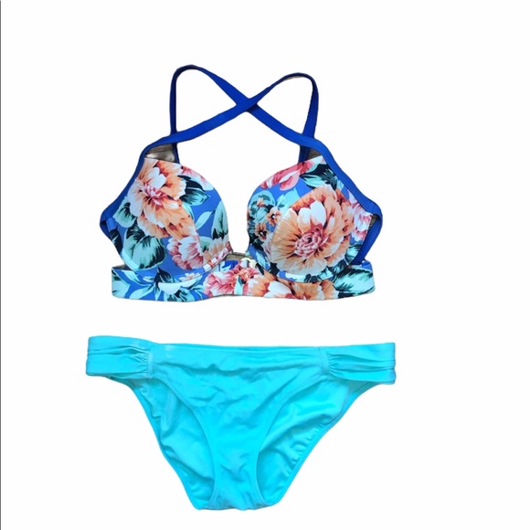 34D/M Victoria secret bikini bottoms & pushup top